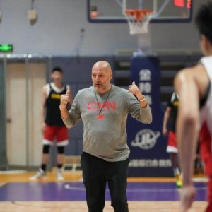 体育平台-20分大胜佛得角！乔帅令中国男篮改头换面